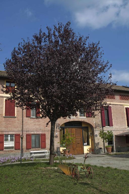 Agriturismo Il Bove Reggio Emilia Exterior photo